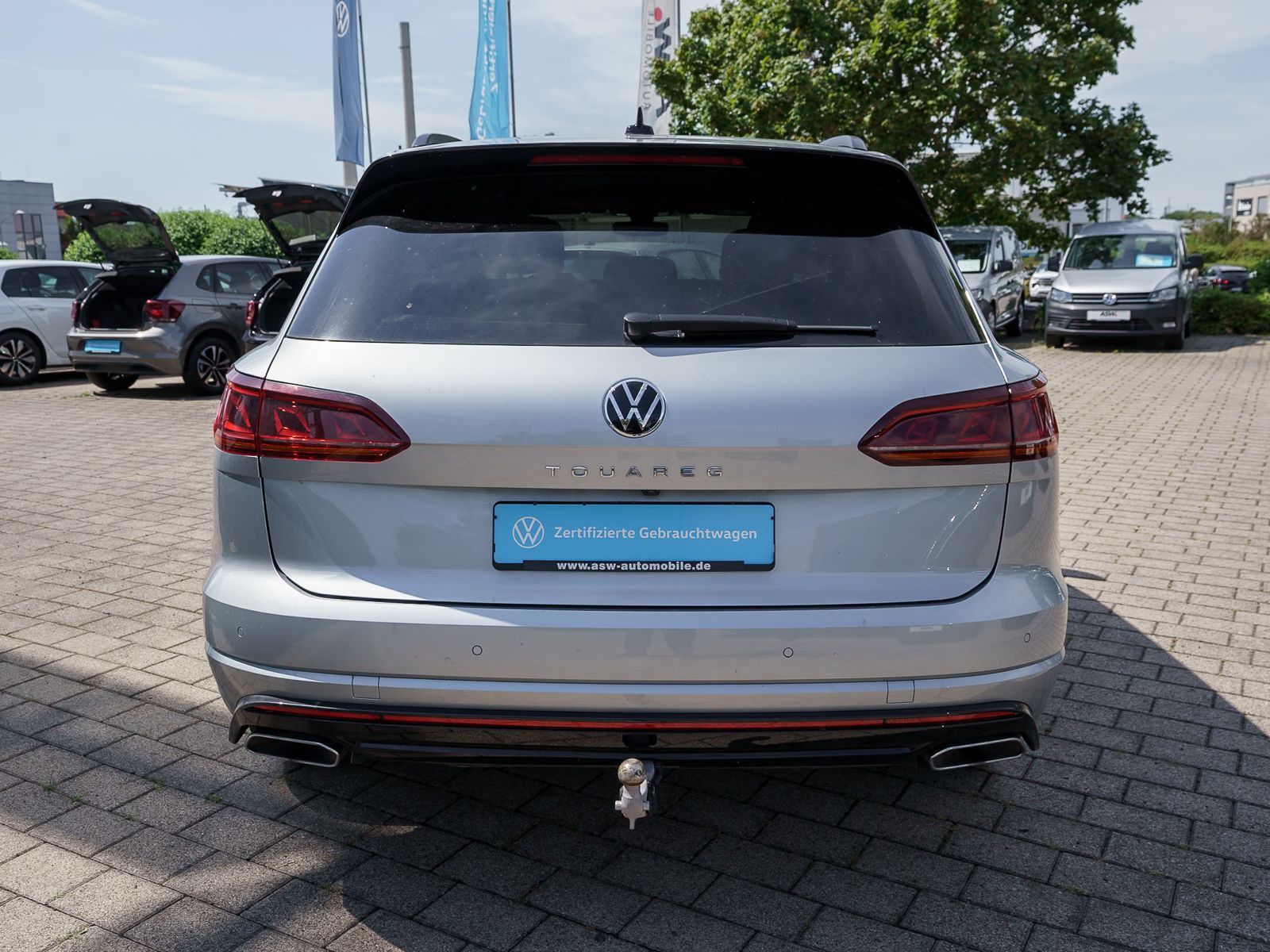 Fahrzeugabbildung Volkswagen Touareg R-Line TDI Head-up DYNAUDIO Standhz AHK