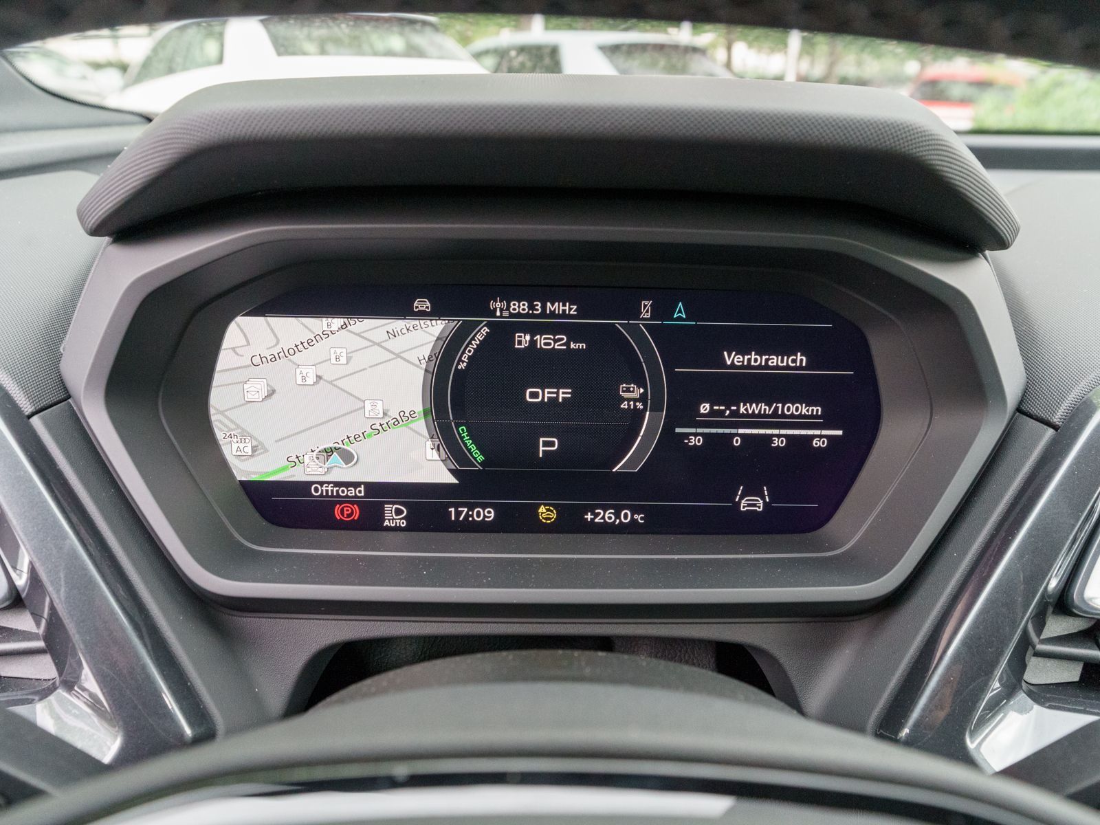 Fahrzeugabbildung Audi Q4 45 e-tron Sline quattro Navi Matrix Sonos AHK