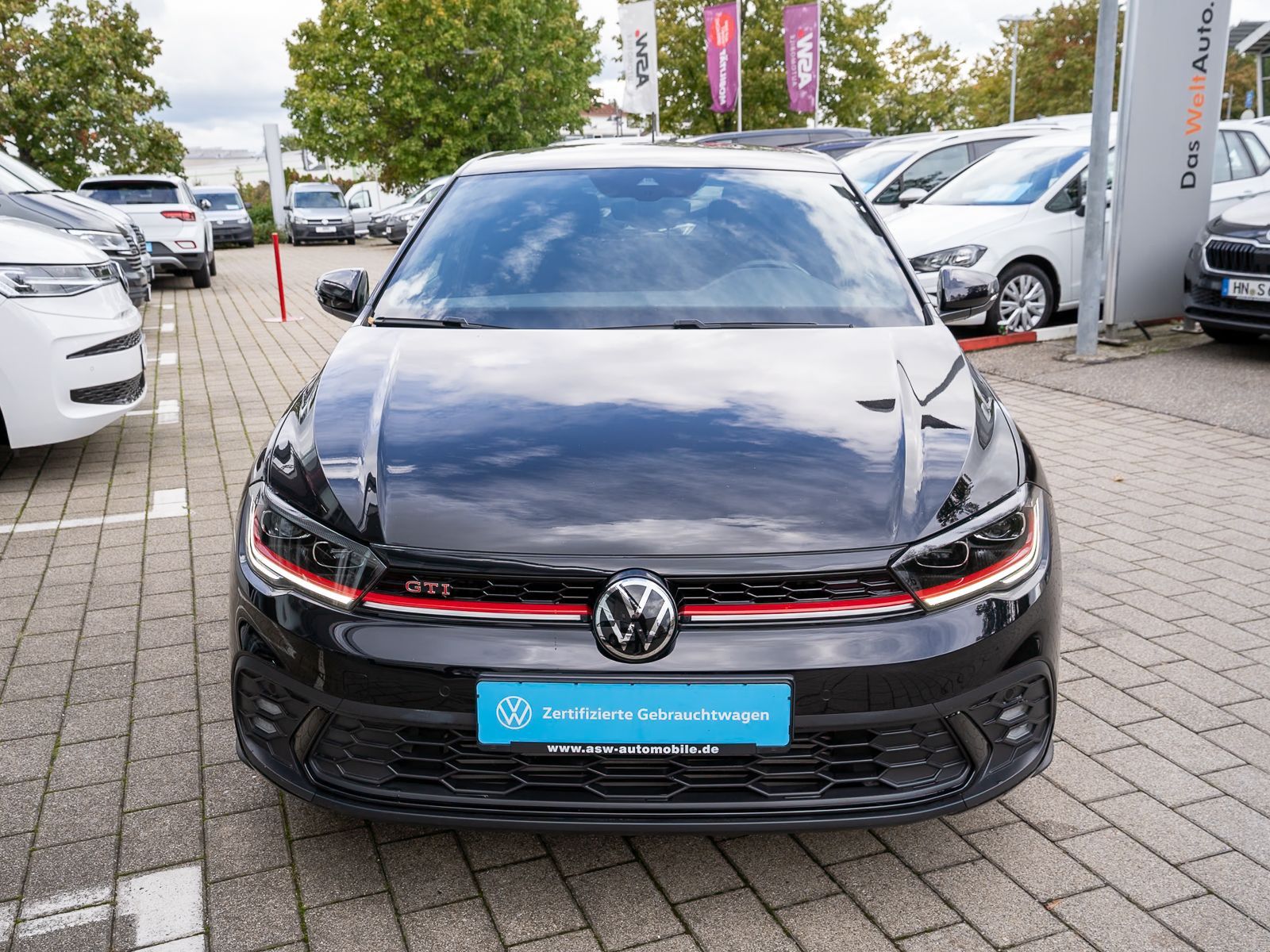 Fahrzeugabbildung Volkswagen Polo GTI 2.0TSI DSG LED NAVI RFK Digital Cockpit