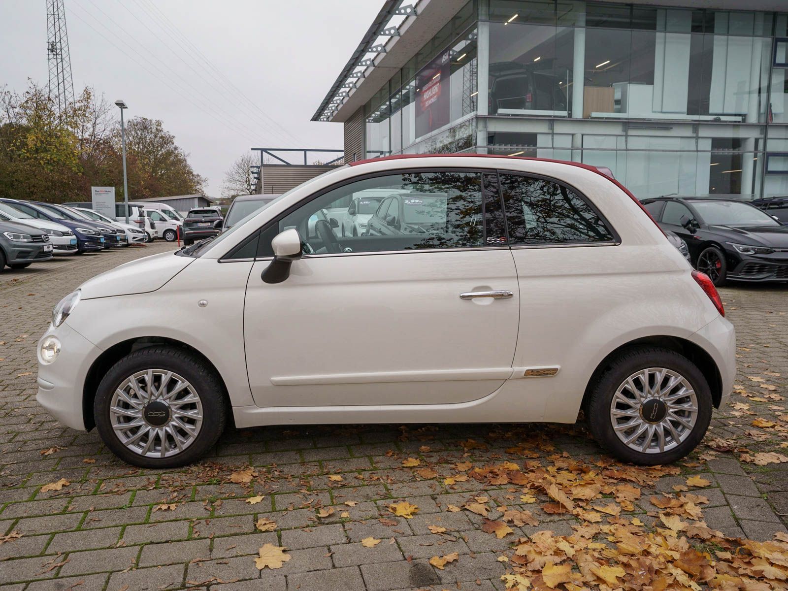 Fahrzeugabbildung Fiat 500C Cabrio 1.2 8V Lounge S&S Tempomat CarPlay