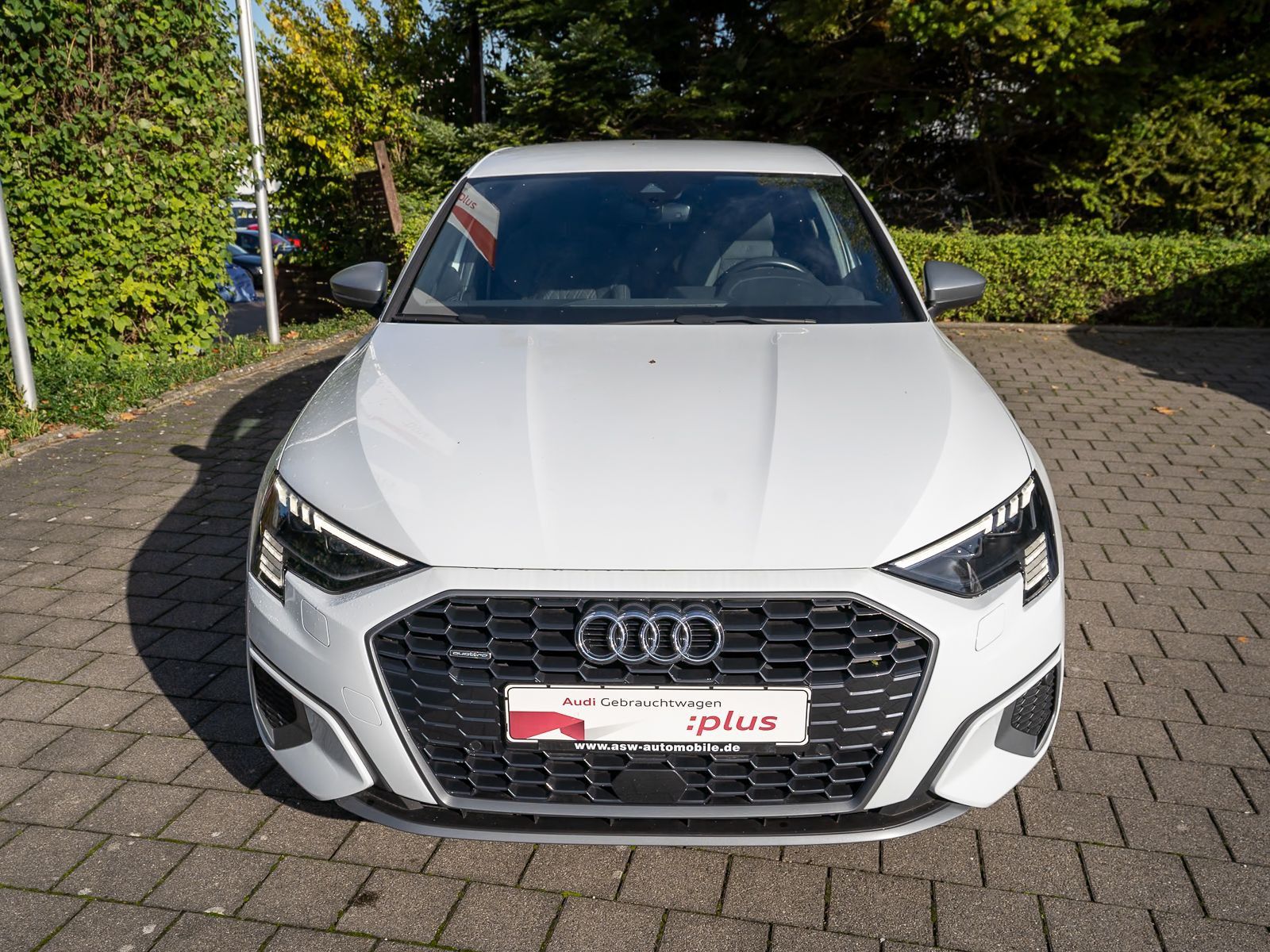 Fahrzeugabbildung Audi A3 Sportback Sline 40TDI qua Navi Matrix AHK RFK