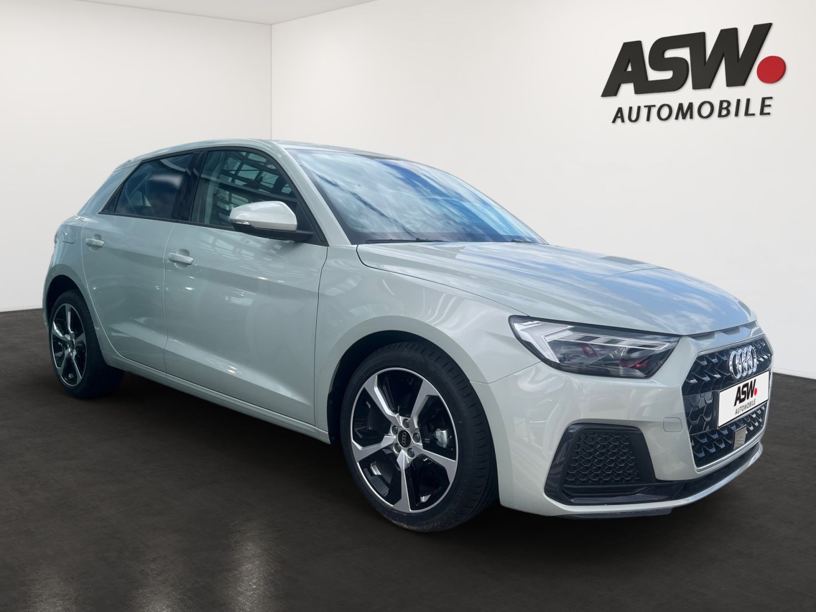 Fahrzeugabbildung Audi A1 Sportback advanced 35 TFSI S tronic Navi LED