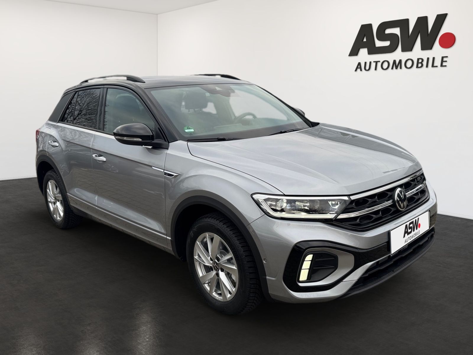 Fahrzeugabbildung Volkswagen T-ROC R-Line 1.5 TSI 110kW (150 PS) DSG | AHK