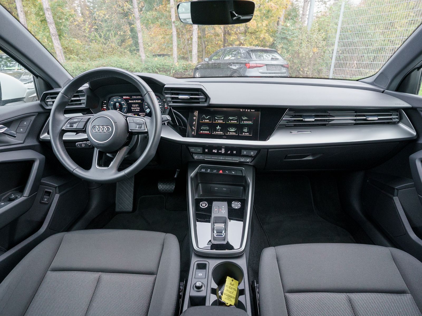 Fahrzeugabbildung Audi A3 Sportback 40TFSI e Stronic LED SHZ PDC GRA