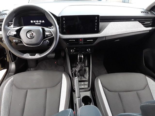 Fahrzeugabbildung SKODA Scala Selection 1.0 TSI DSG LED Navi RFK ACC AHK