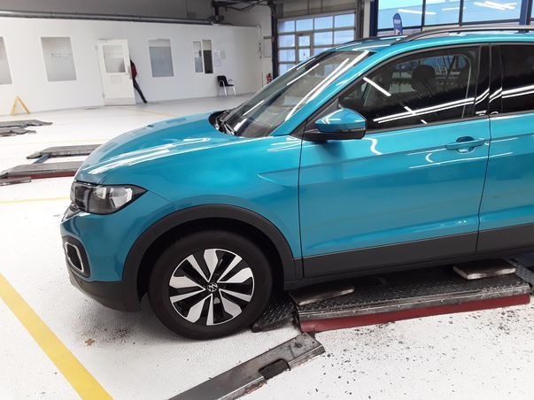 Fahrzeugabbildung Volkswagen T-Cross Life Move 1,0 TSI DSG NAVI AHK ACC SHZ