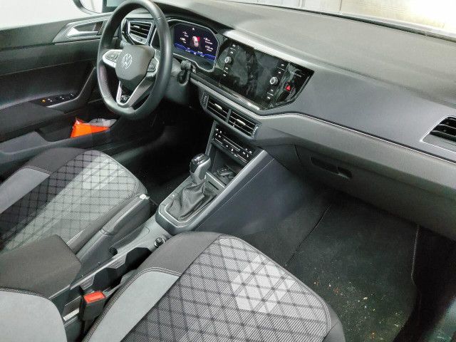 Fahrzeugabbildung Volkswagen Taigo R-Line 1.0TSI DSG Matrix RFK AppConnect VC