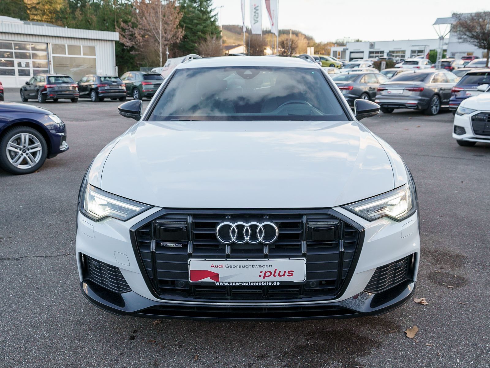 Fahrzeugabbildung Audi A6 allroad qu 55TDI Navi Matrix AHK B&O RFK HUD