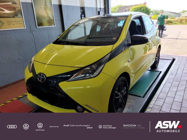 Toyota Aygo 1.0 x-cite Klimaanlage Rückfahrkamera