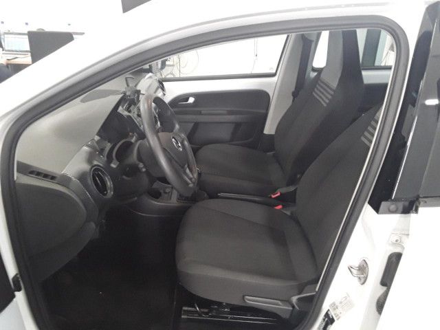 Fahrzeugabbildung Volkswagen up! move up! 1.0 MPI Klima Tempomat PDC SHZ RFK