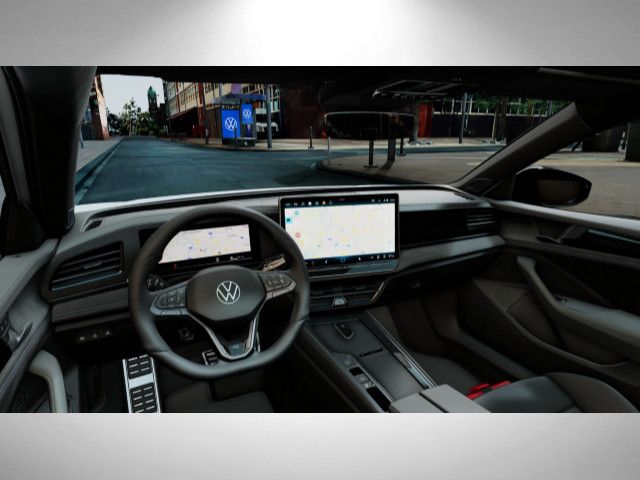 Fahrzeugabbildung Volkswagen Passat R-Line 1.5 eHybrid DSG *AHK*