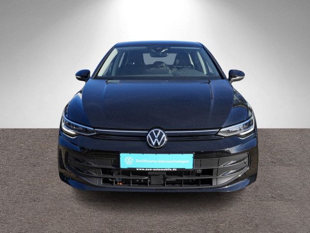 Fahrzeugabbildung Volkswagen Golf Life 1.5 TSI Navi LED ACC SHZ PDC AHK