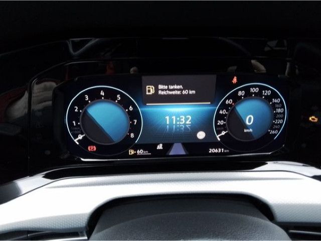 Fahrzeugabbildung Volkswagen Golf Variant Move 1,0TSI Navi LED SHZ RFK VC AHK