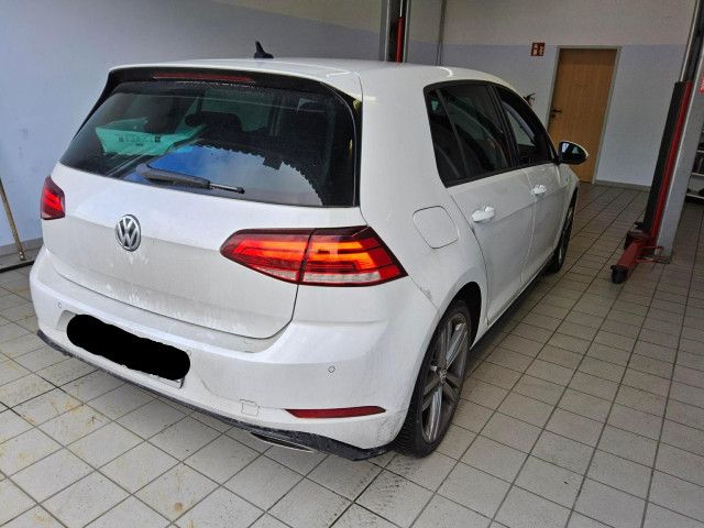 Fahrzeugabbildung Volkswagen Golf VII Join 1.6TDI R-Line NAVI PDC v/h SHZ ACC